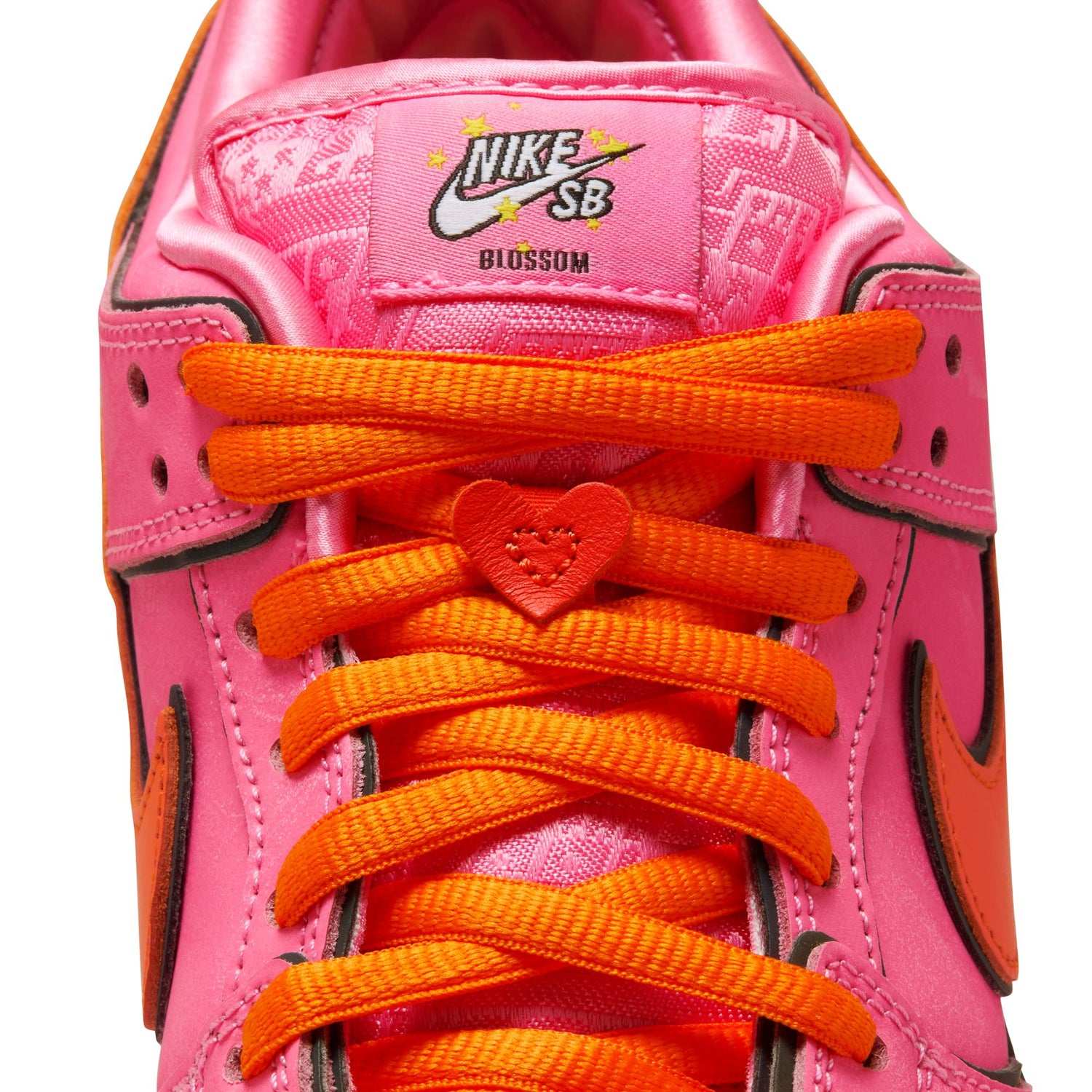 SB DUNK LOW THE POWERPUFF GIRLS 