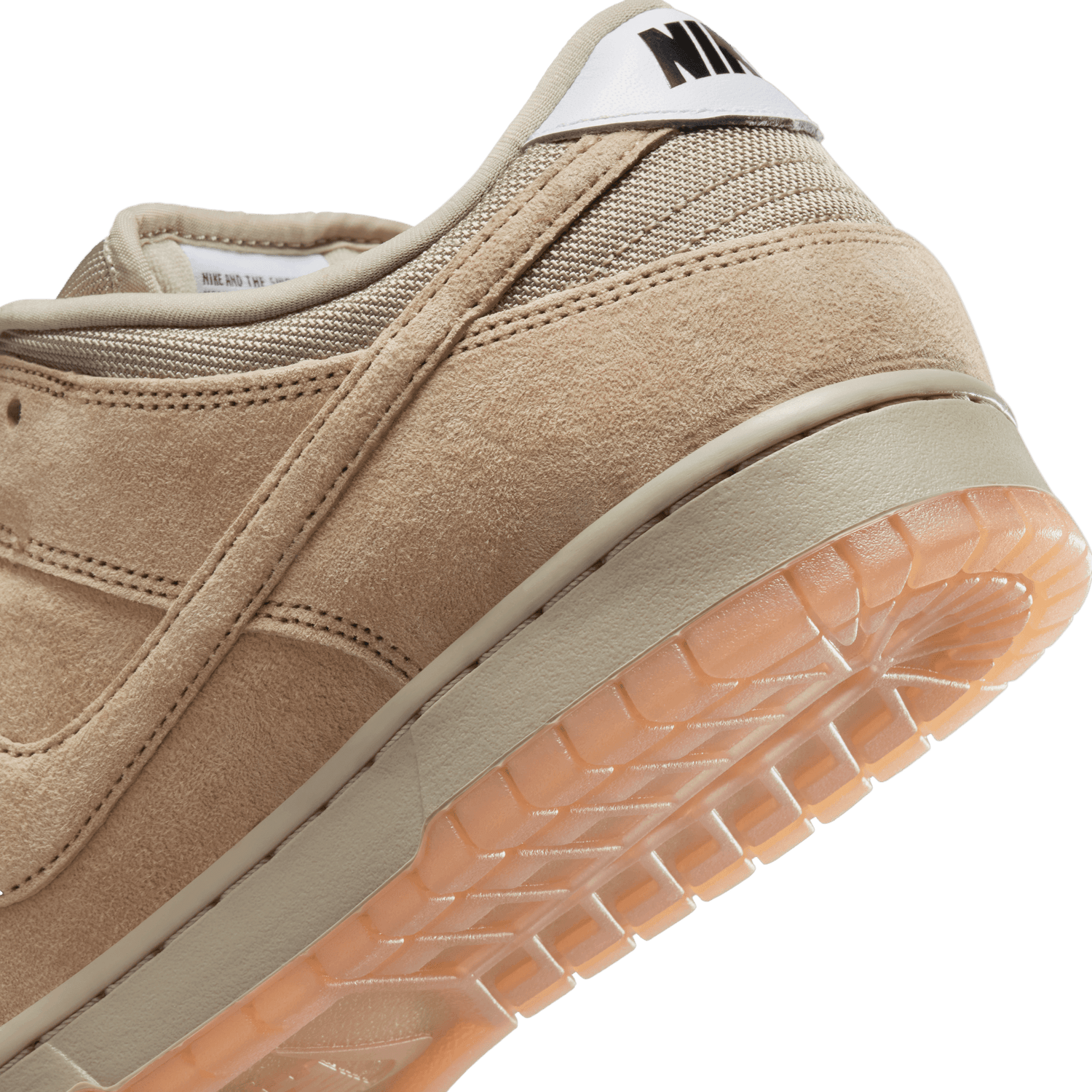 SB DUNK LOW PRO B PARACHUTE BEIGE
