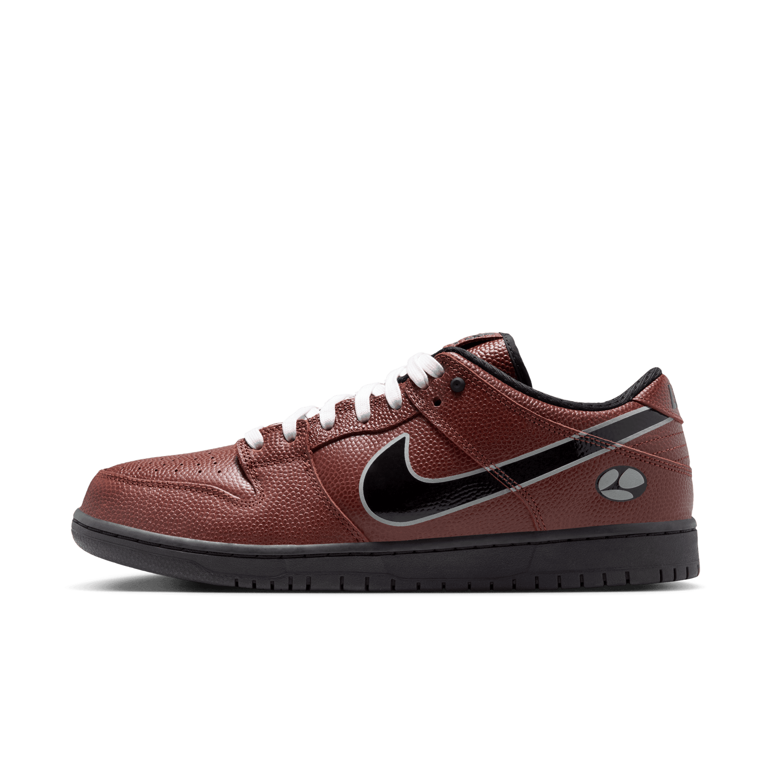 SB DUNK LOW PRO x LIMOSINE SKATEBOARDS