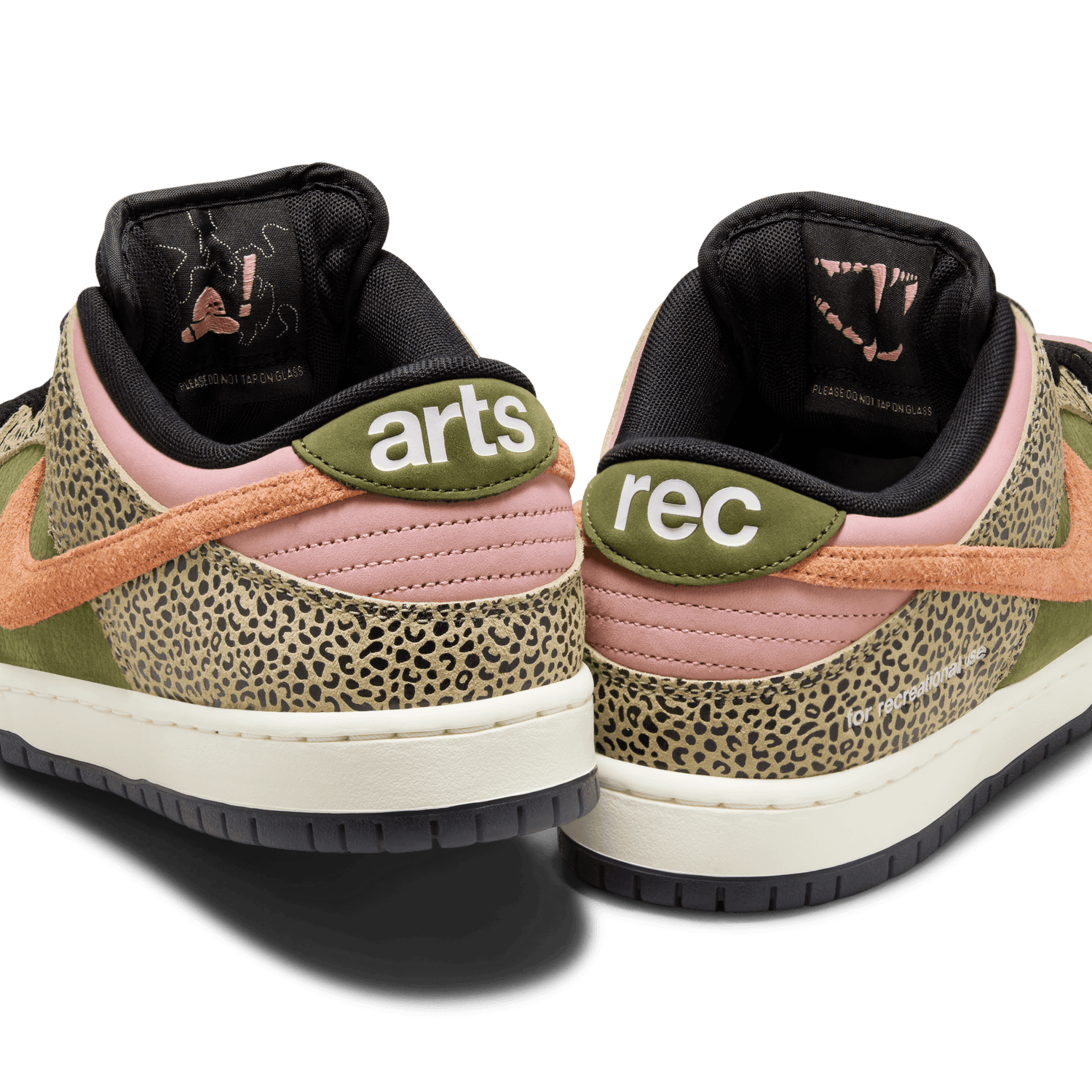 SB DUNK LOW PRO