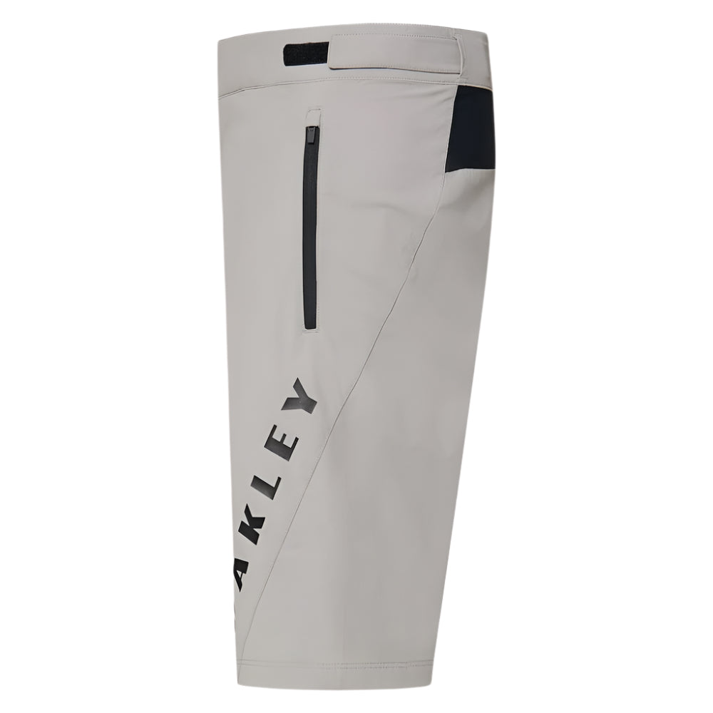 FREE RIDE SHORT CEMENT