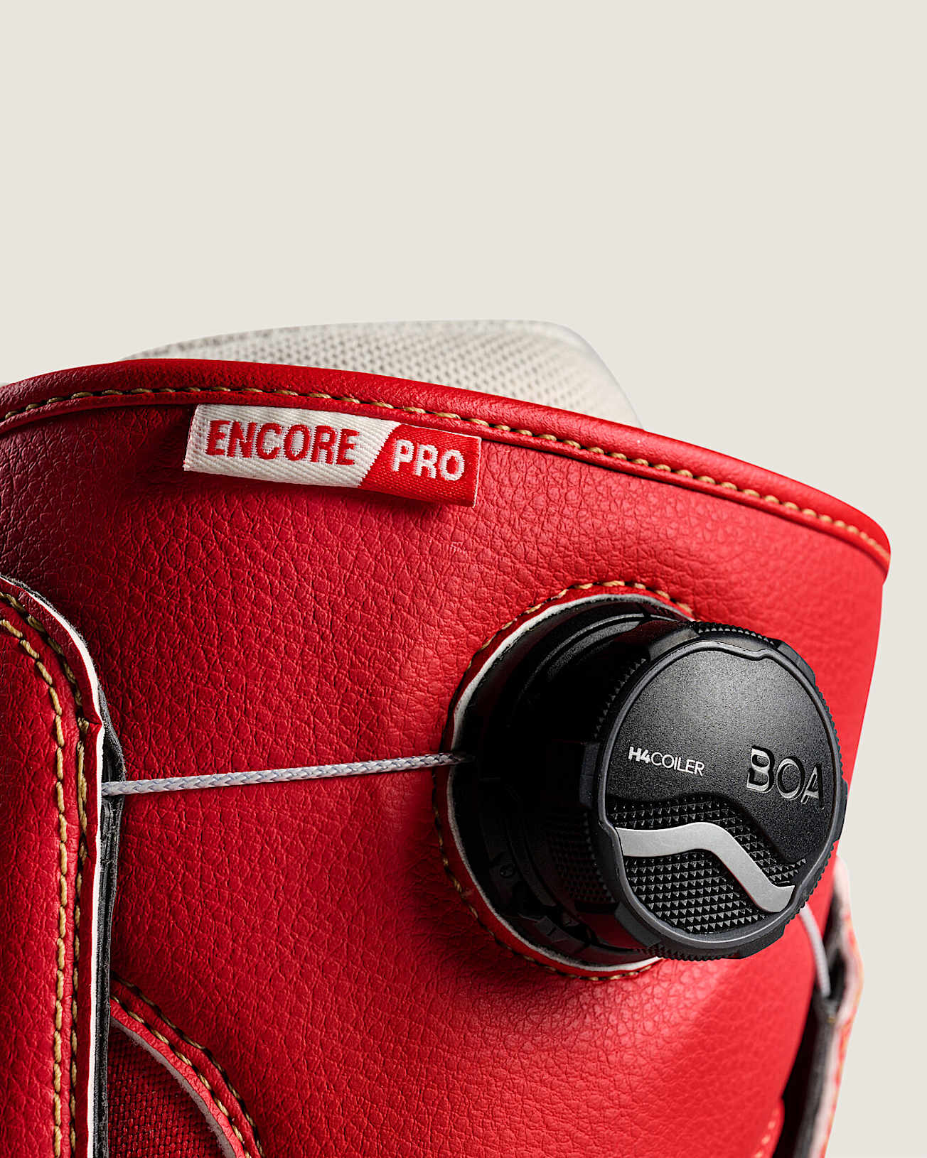 ENCORE PRO MIA BROOKES RACING RED / MARSHMALLOW