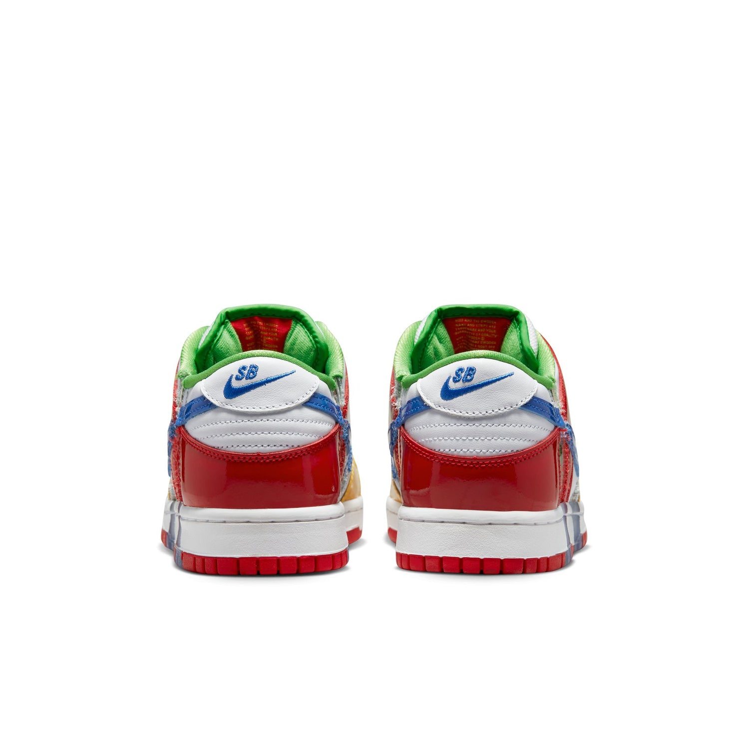 NIKE SB DUNK LOW