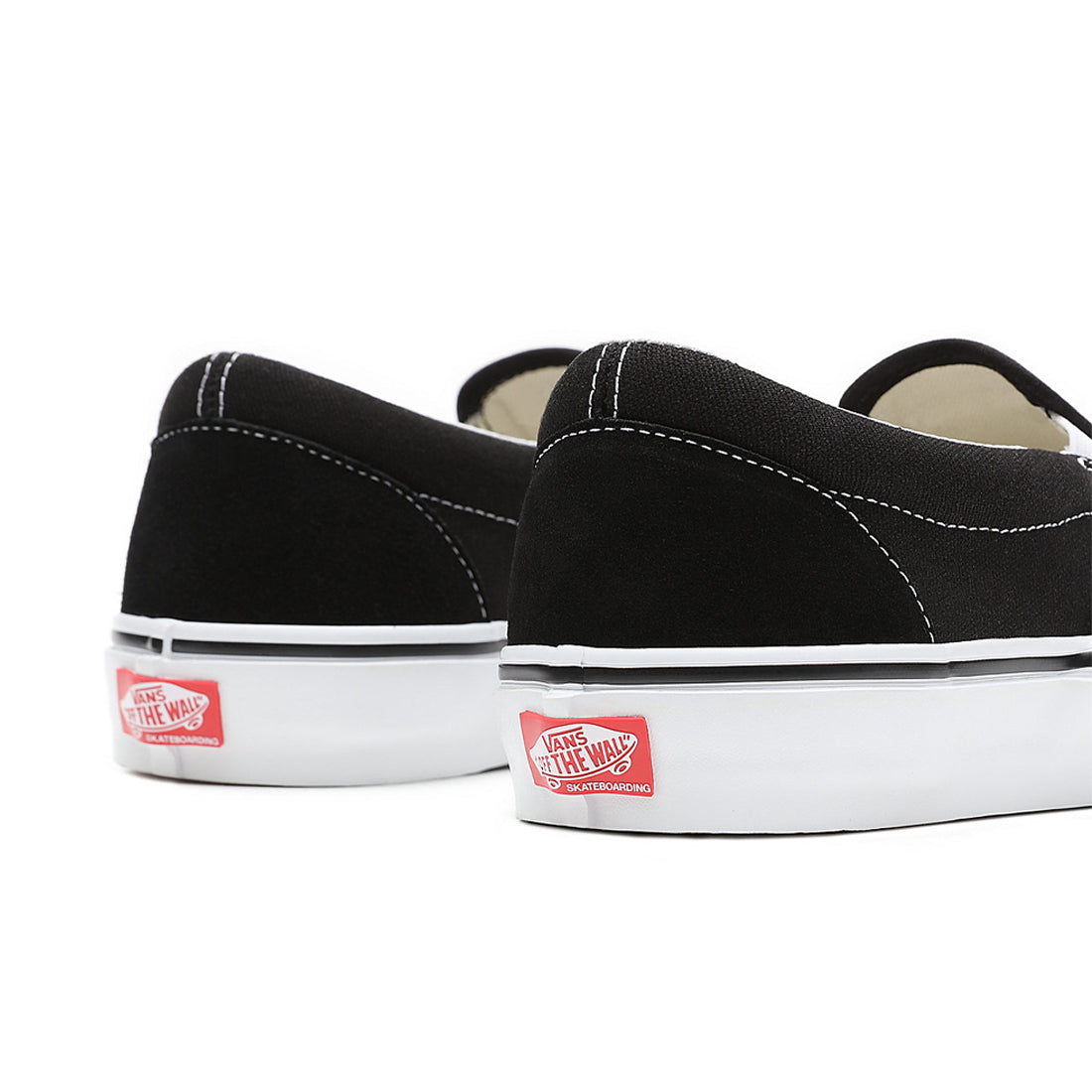 SKATE SLIP-ON BLACK / WHITE