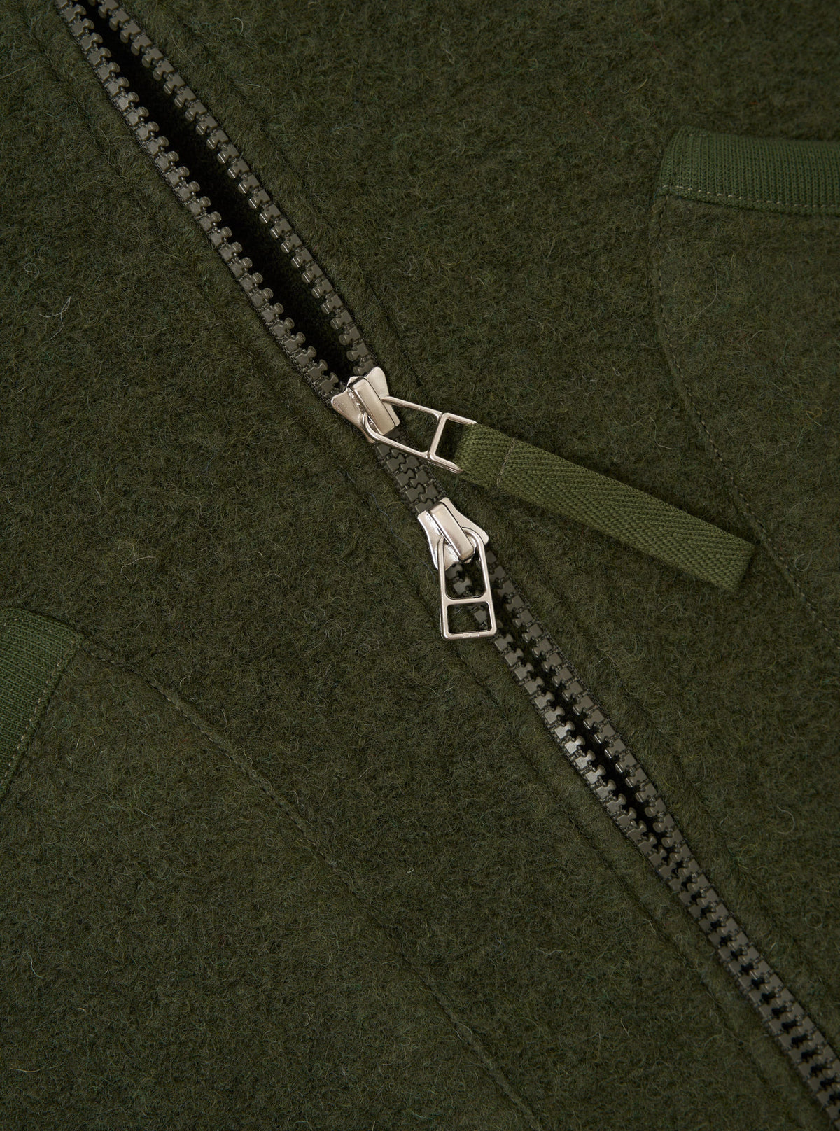 ZIP WAISTCOAT WOOL OLIVE