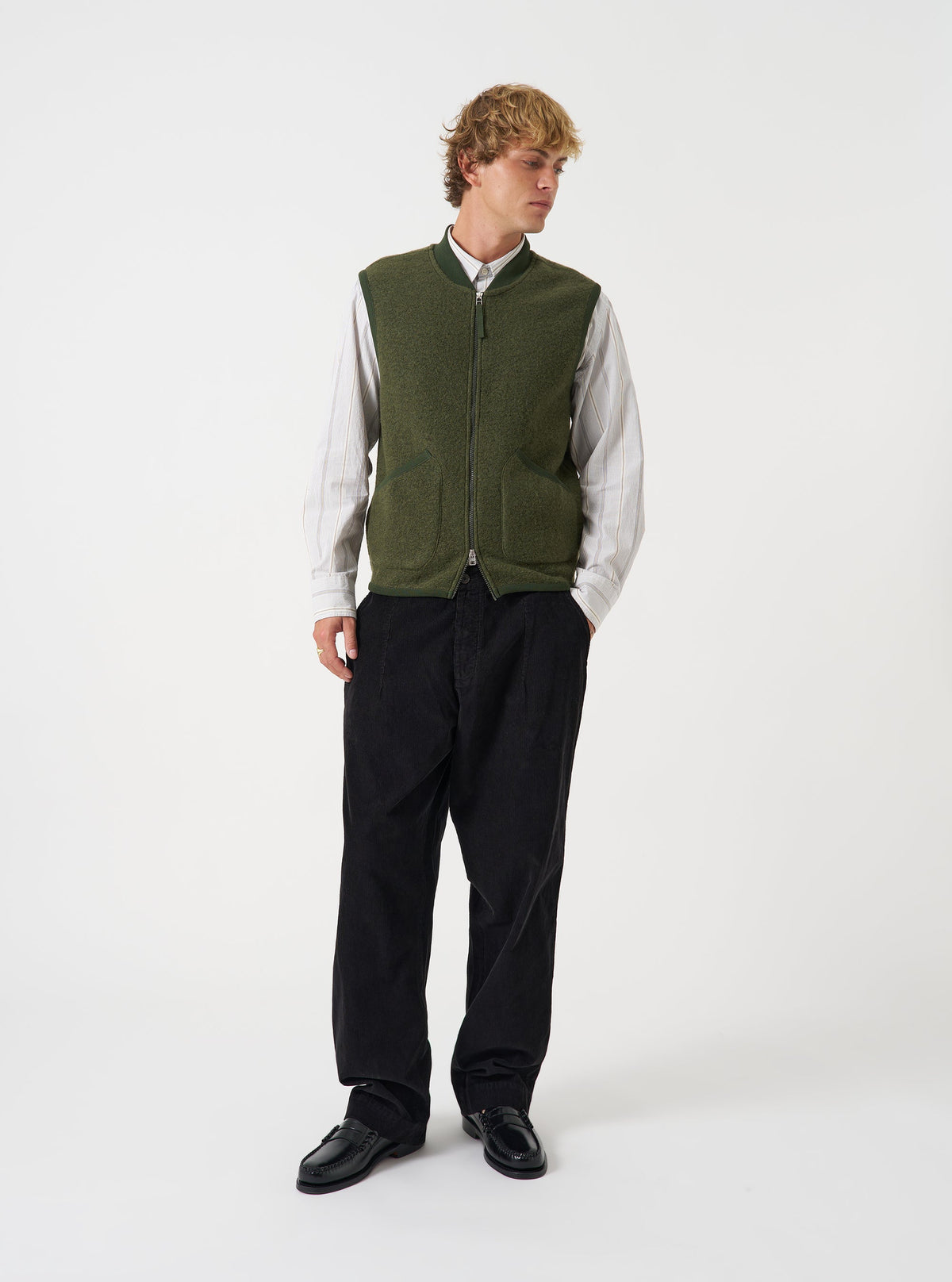 ZIP WAISTCOAT WOOL OLIVE