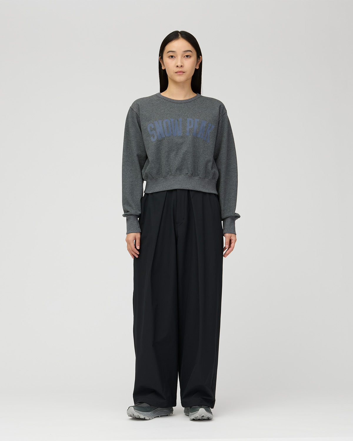 W WATER-REPELLENT STRETCH PANTS BLACK