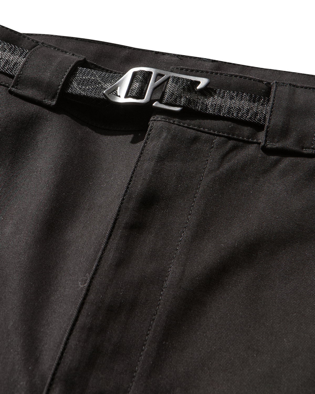 CENTIPEDE BUCKLE CHINO PANTS BLACK