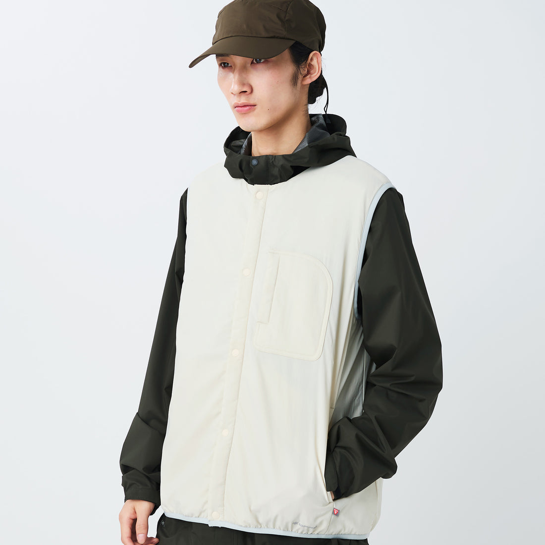 FLEXIBLE INSULATED VEST ECRU