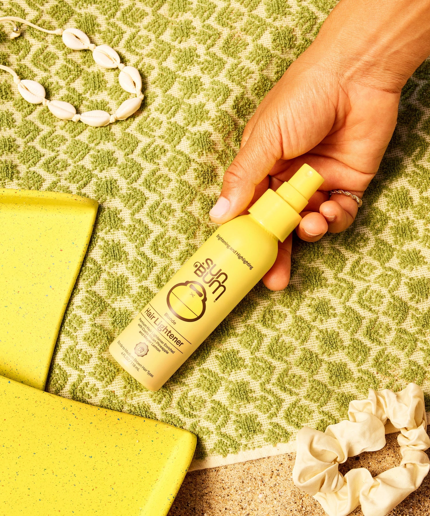 BLONDE HAIR LIGHTENER