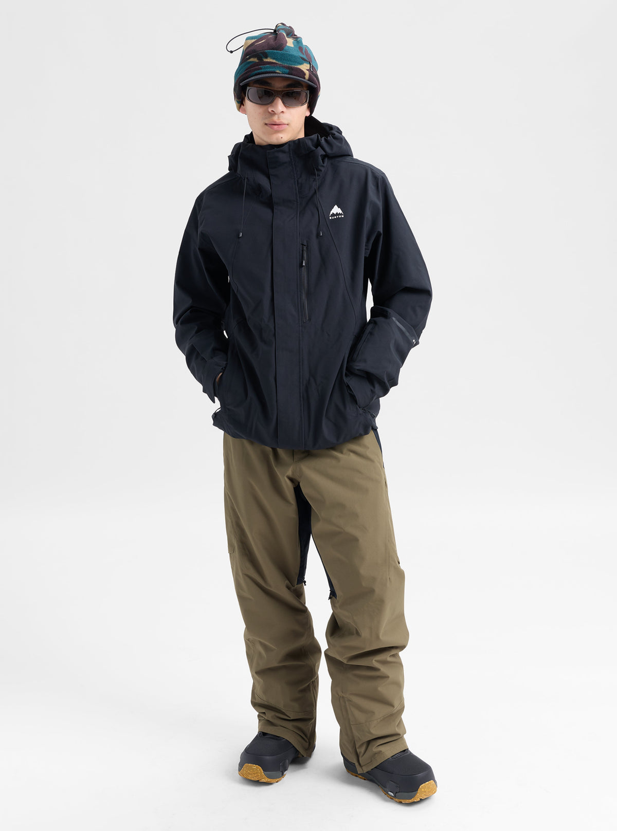 RESERVE 2L STRETCH JACKET TRUE BLACK