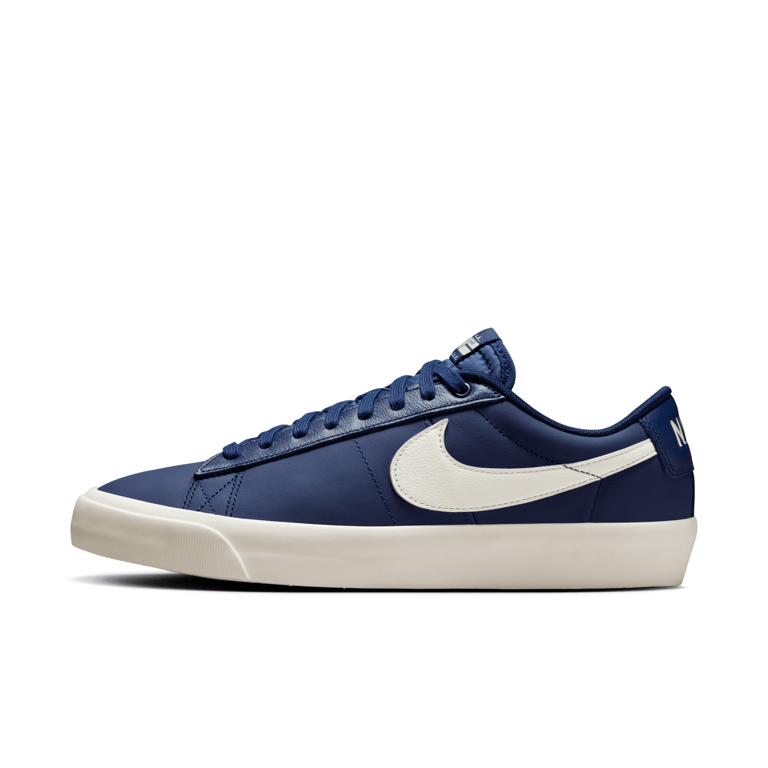 SB BLAZER LOW GT BLUE VOID / SAIL