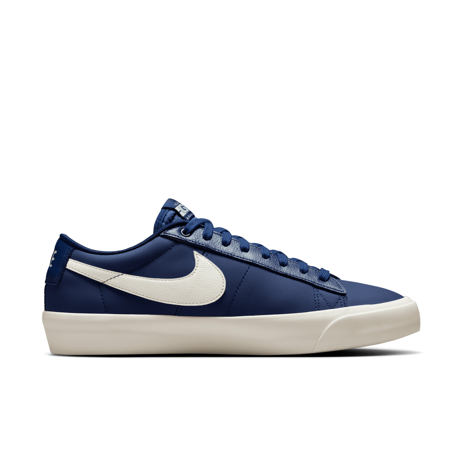 SB BLAZER LOW GT BLUE VOID / SAIL