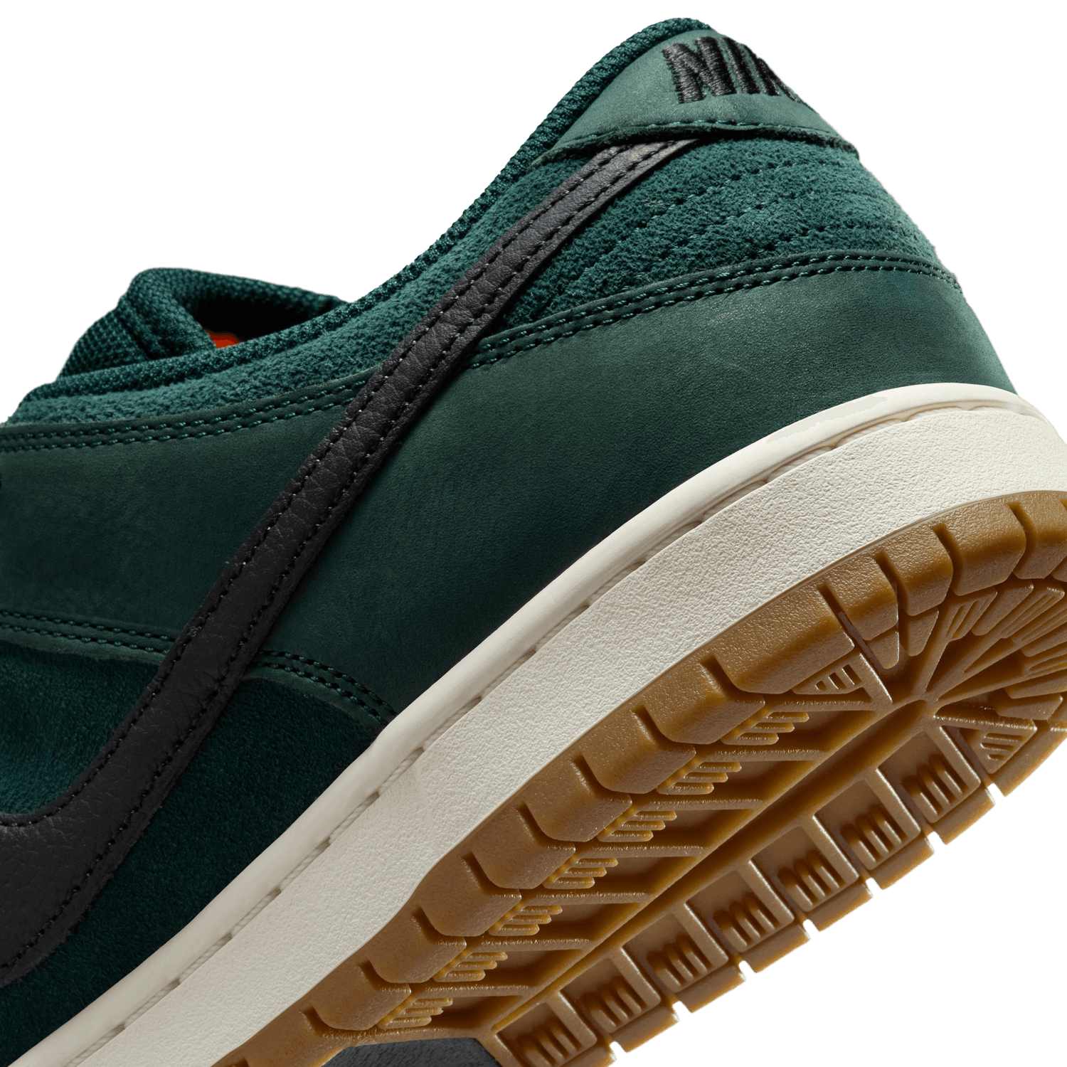 SB DUNK LOW PRO ISO DEEP FIR / BLACK