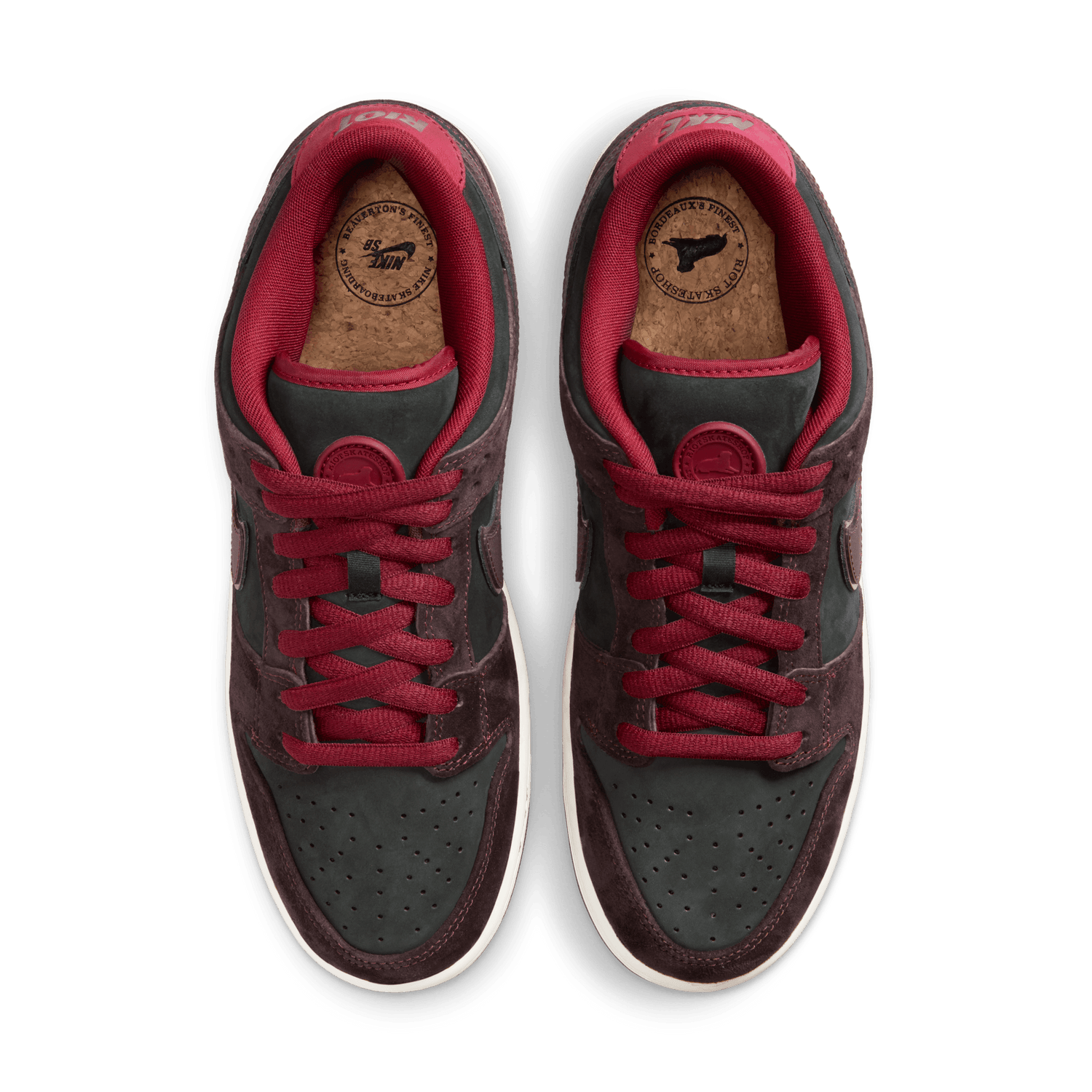 SB DUNK LOW 
