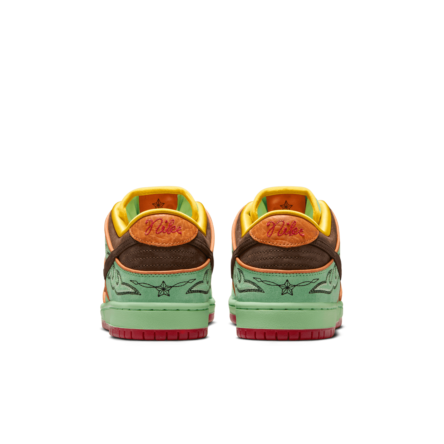 SB DUNK LOW PRO 