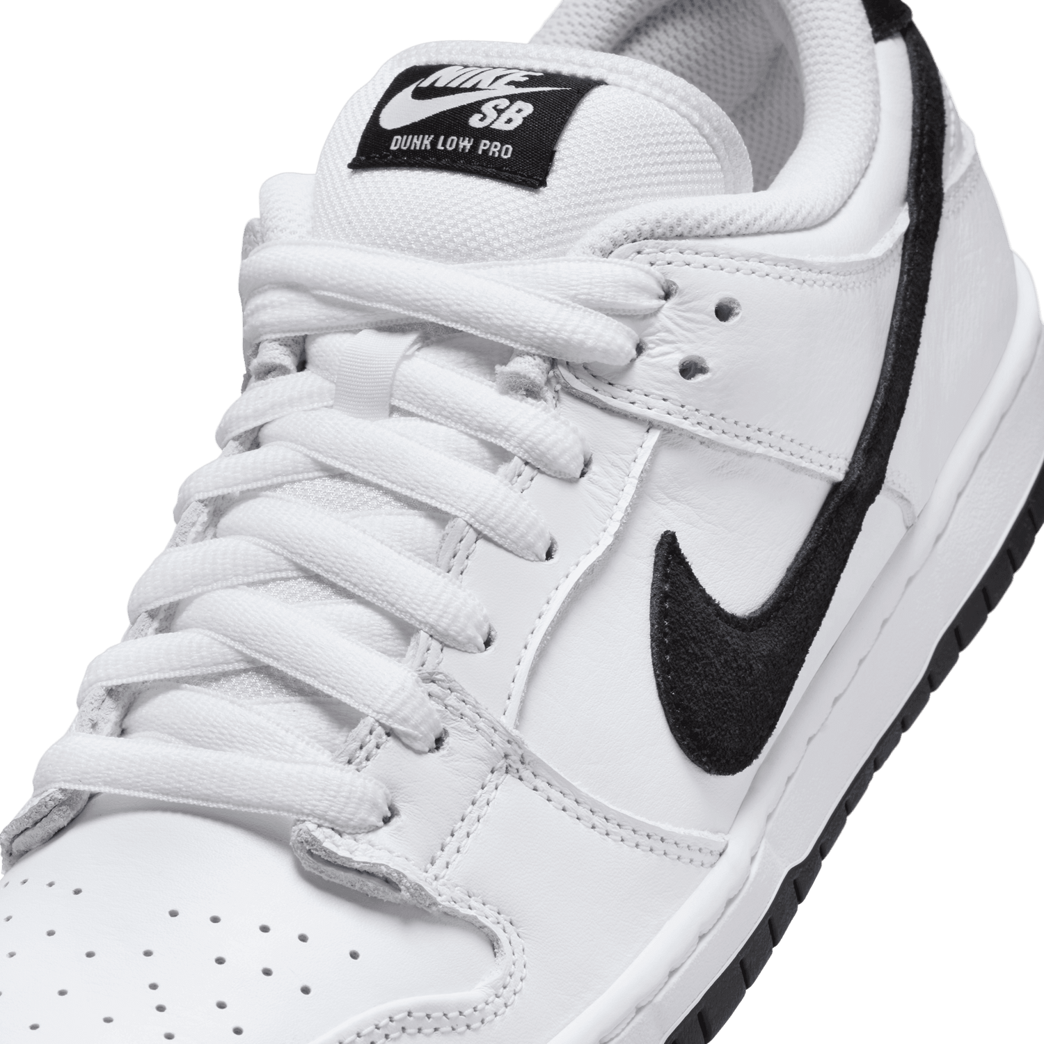 SB DUNK LOW PRO WHITE / BLACK / WHITE