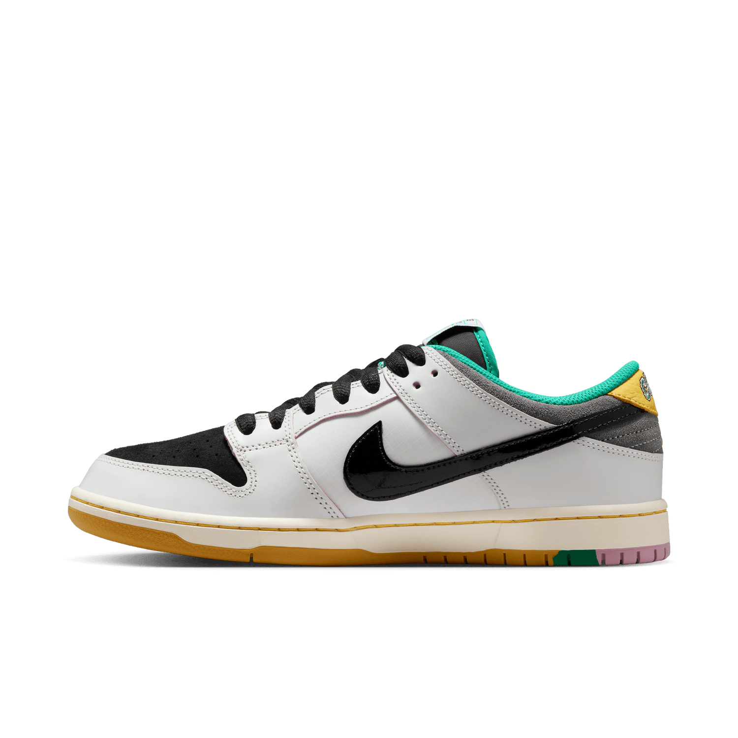 SB DUNK LOW 