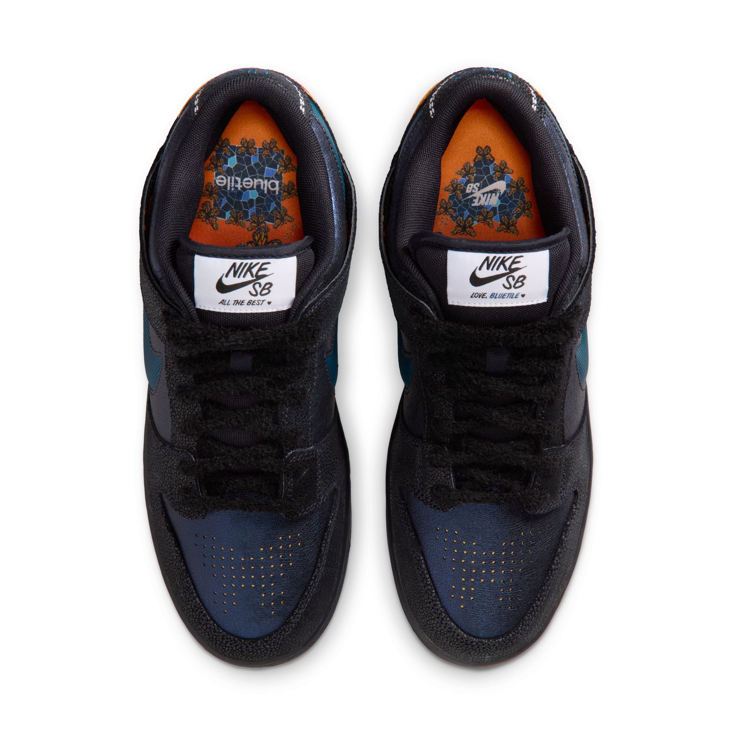 SB DUNK LOW 