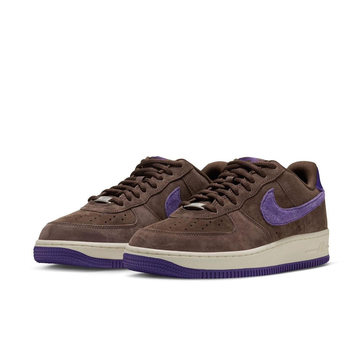 SB AIR FORCE 1 SE LIGHT CHOCOLATE / COURT PURPLE / SAIL