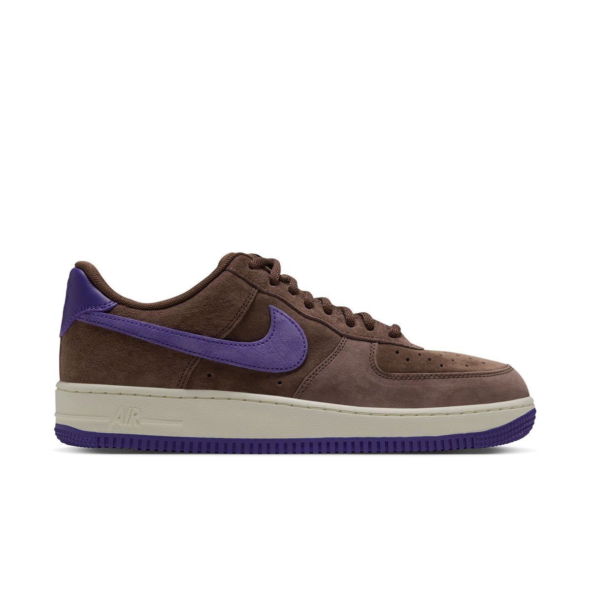 SB AIR FORCE 1 SE LIGHT CHOCOLATE / COURT PURPLE / SAIL
