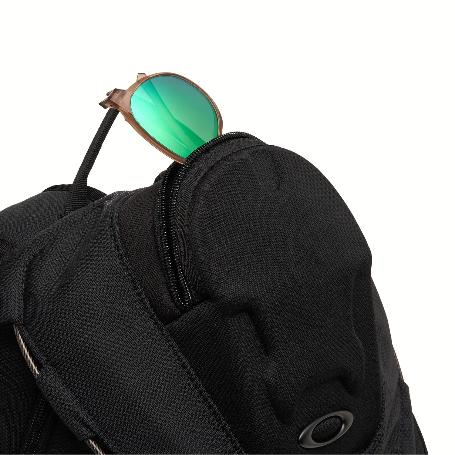 BATHROOM SINK RC BACKPACK BLACKOUT