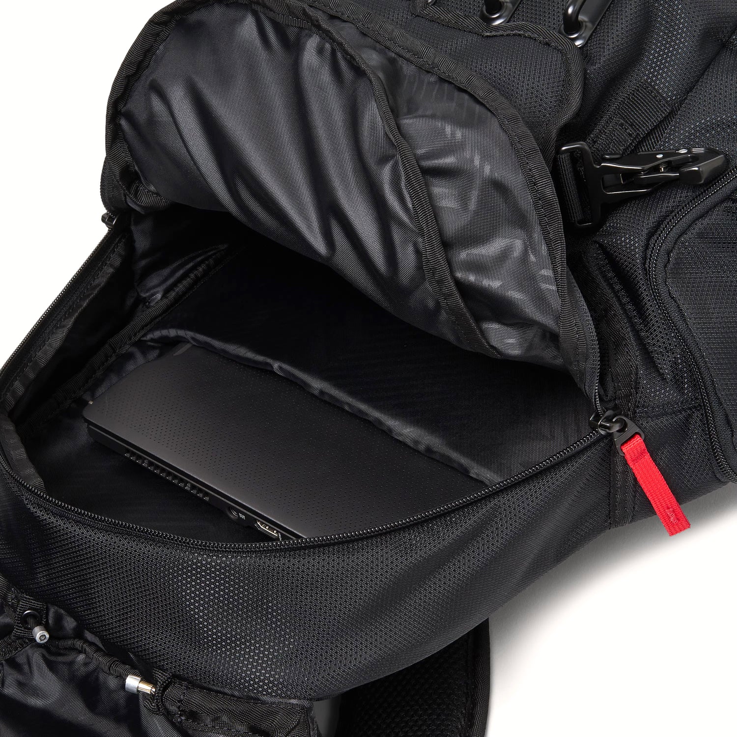 BATHROOM SINK RC BACKPACK BLACKOUT