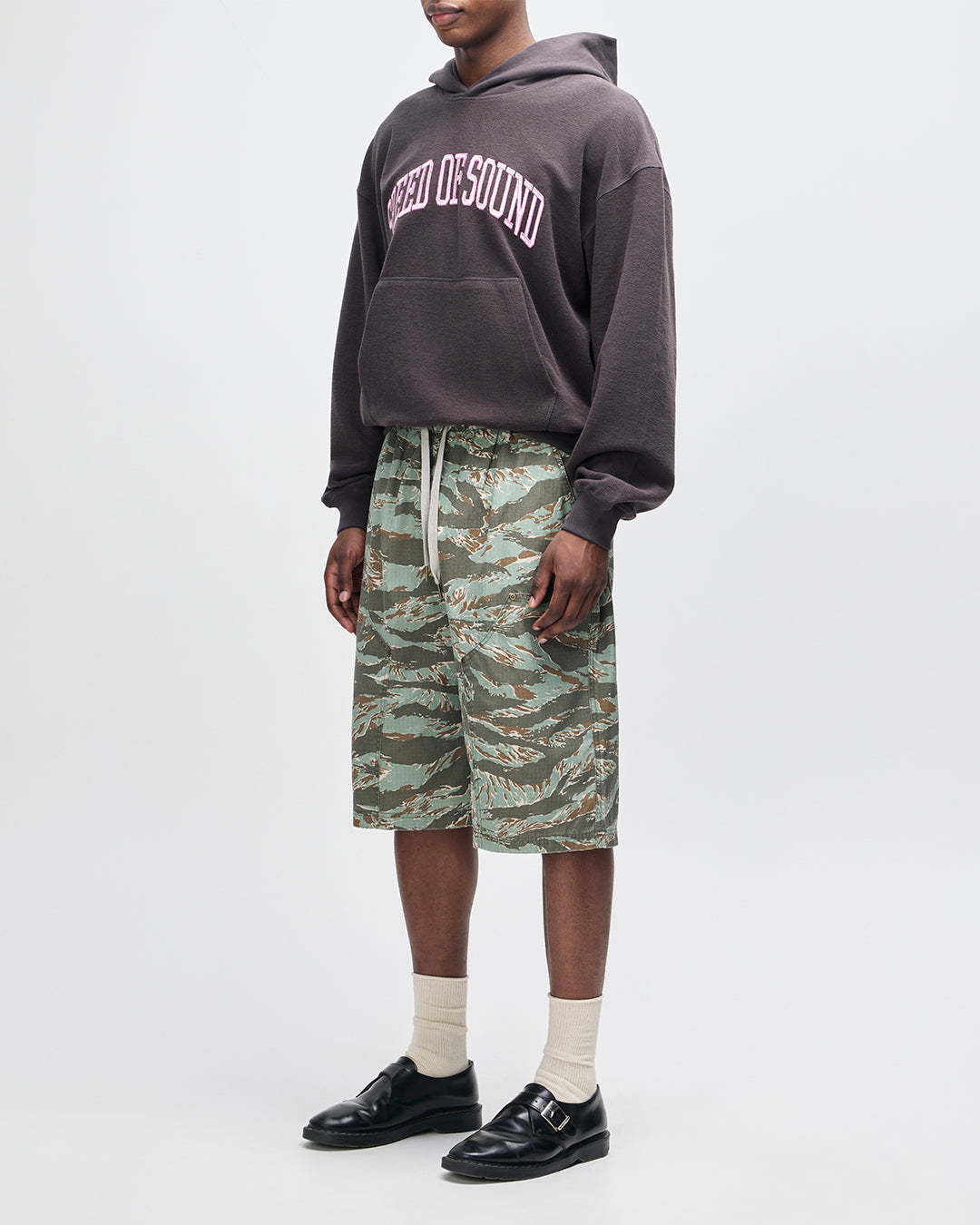 UNFORSEEN SHORT GROUND COVER GREEN