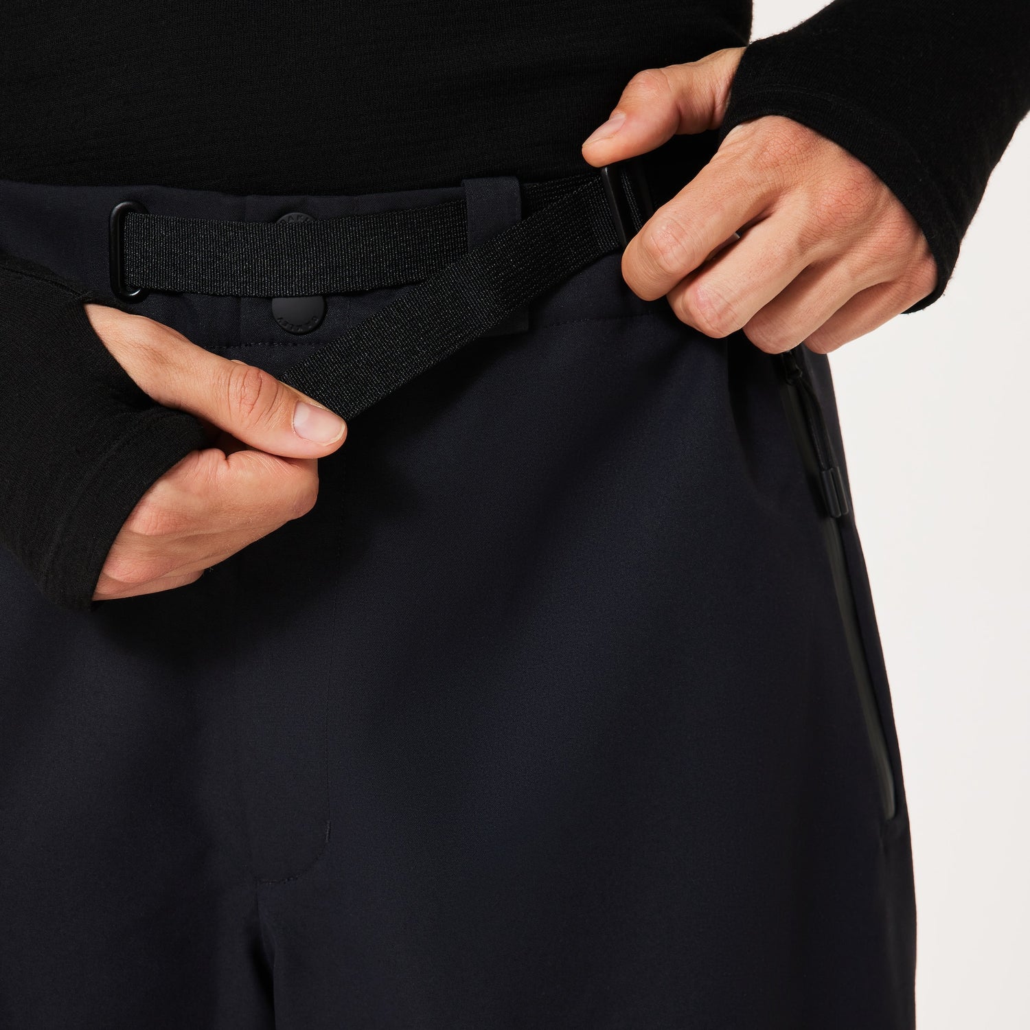 CHANNEL CARGO PANT BLACKOUT