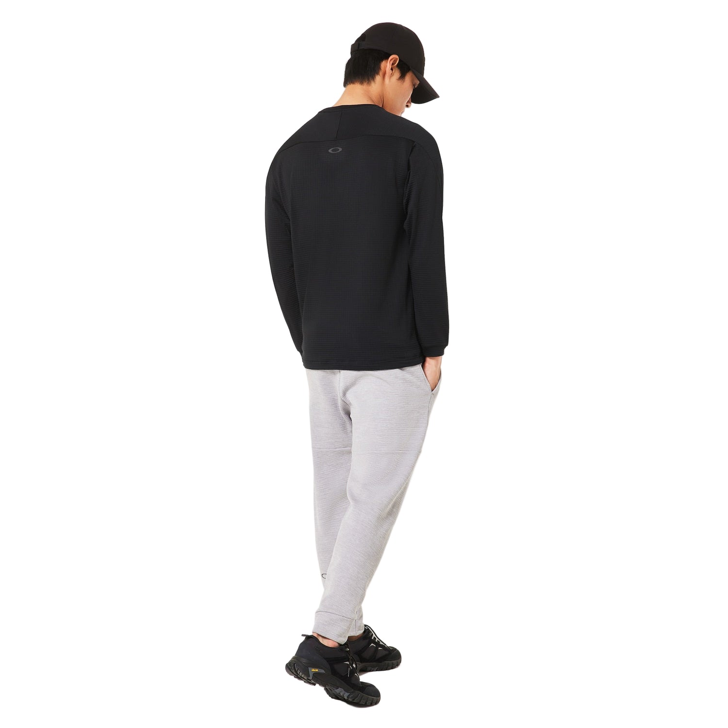 ENHANCE LIGHT GRID L/S CREW 5.7 BLACKOUT