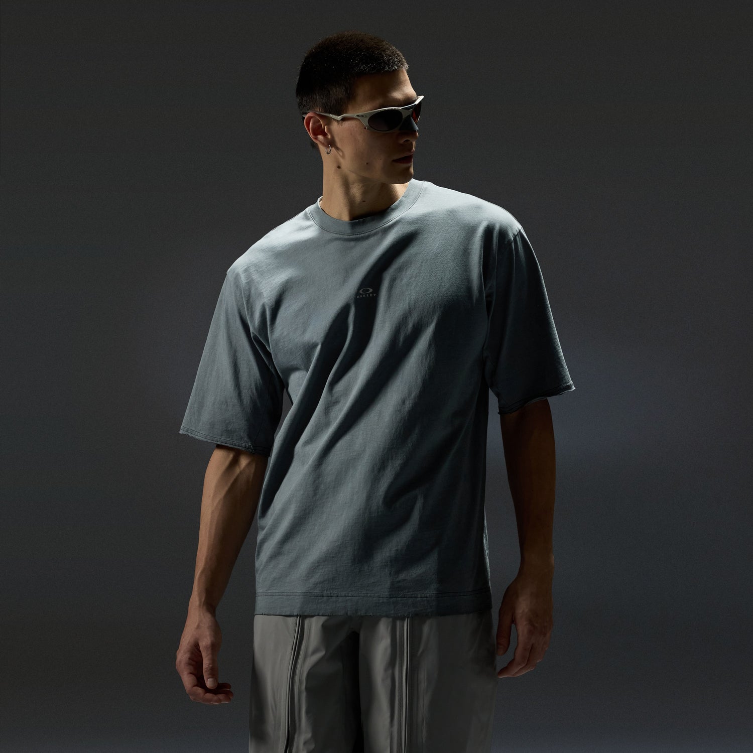 LATITUDE VEIL TEE CEMENT