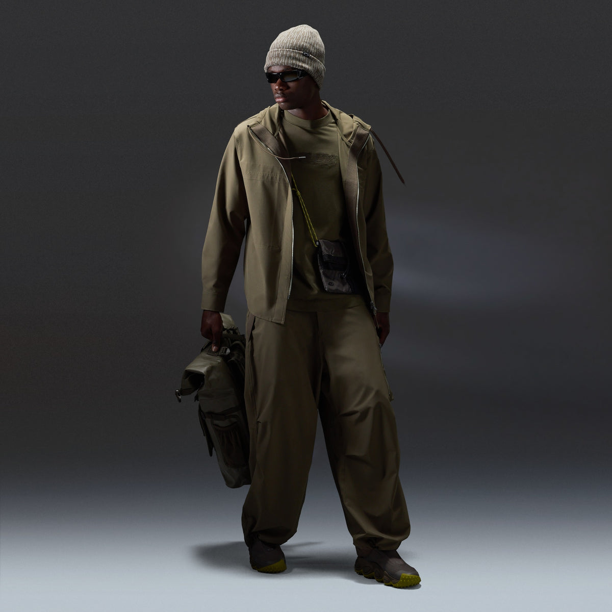 RESERVE STRATO TRACK PANT DEEP OLIVE