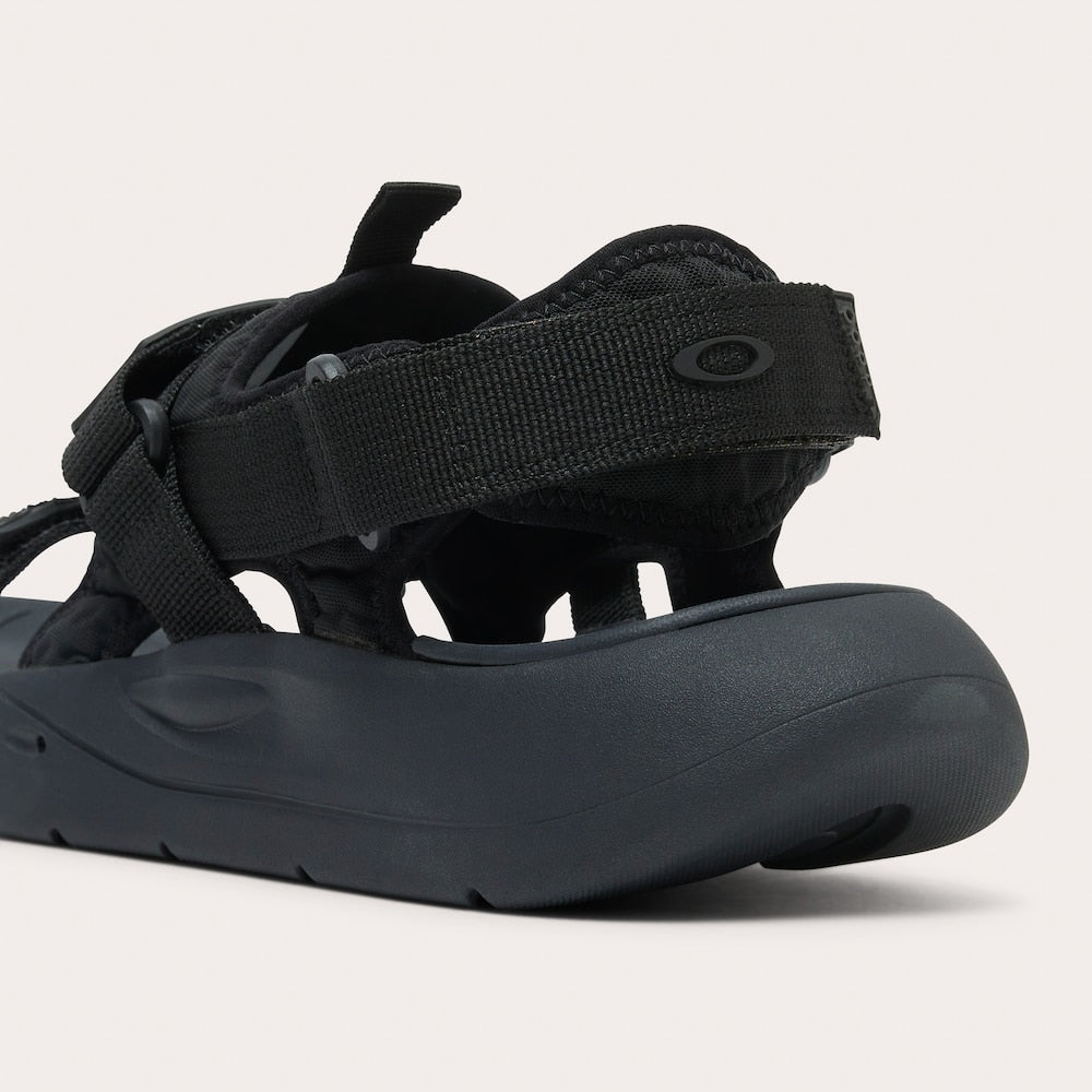 STUDIO SANDAL PITCH BLACK
