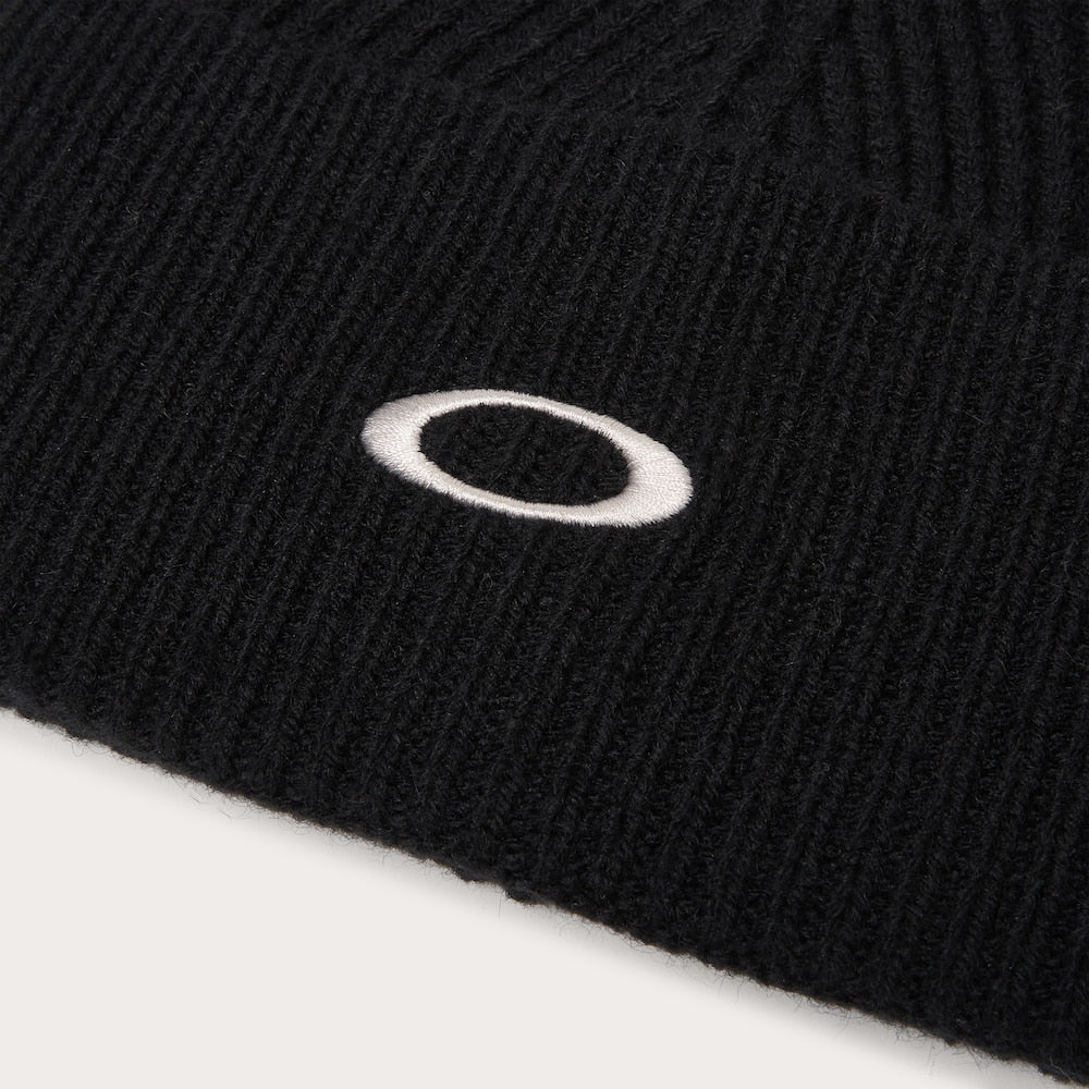 ELLIPSE RIBBED BEANIE BLACKOUT