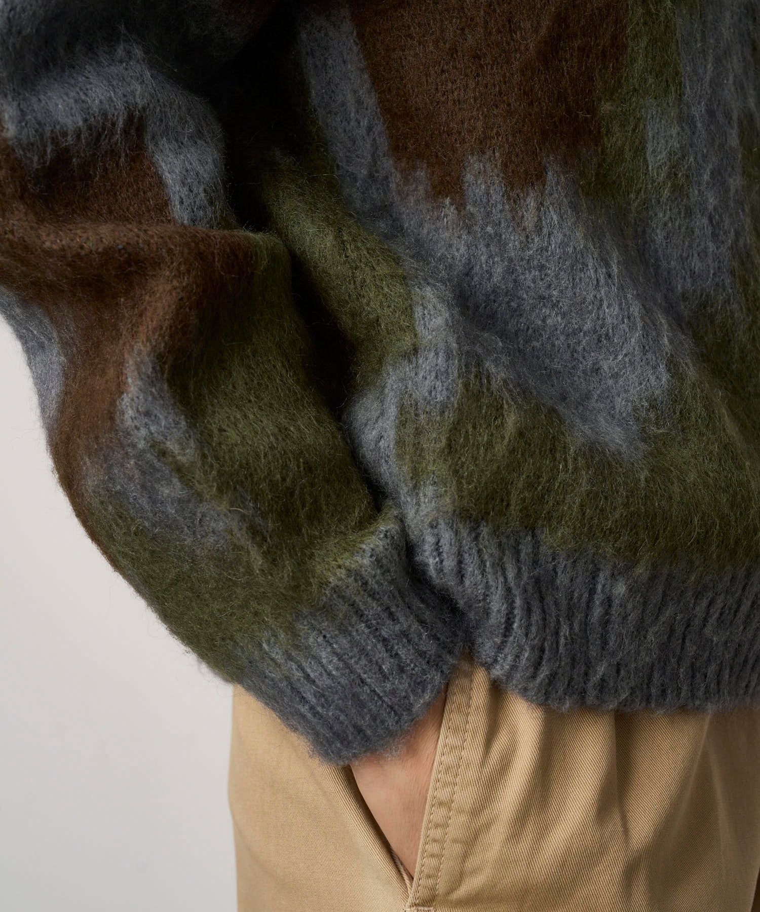 MOHAIR SWEATER JUNGLE DIGI CAMO
