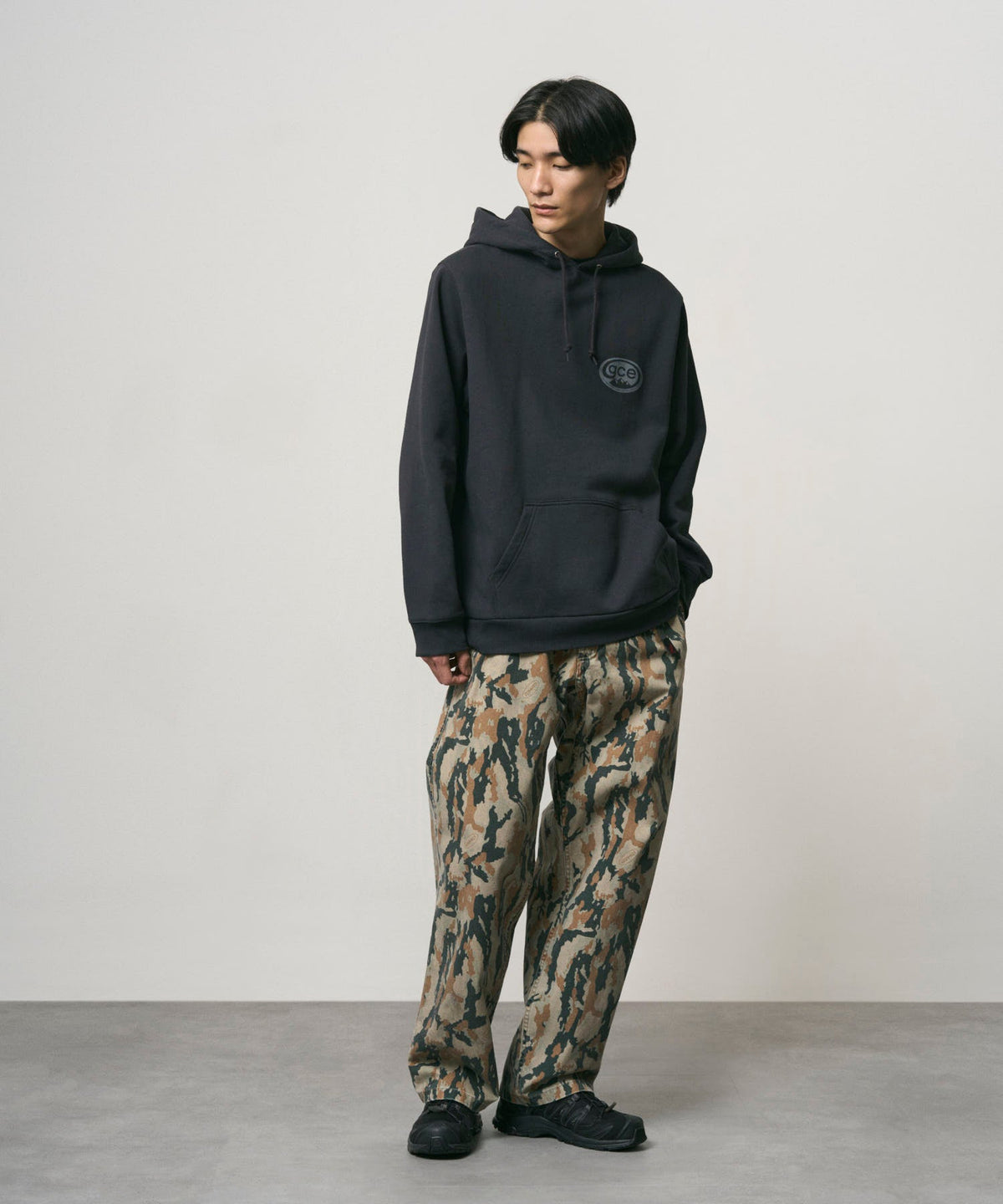 DENIM GRAMICCI STREIGHT FIT PANT BARK CAMO