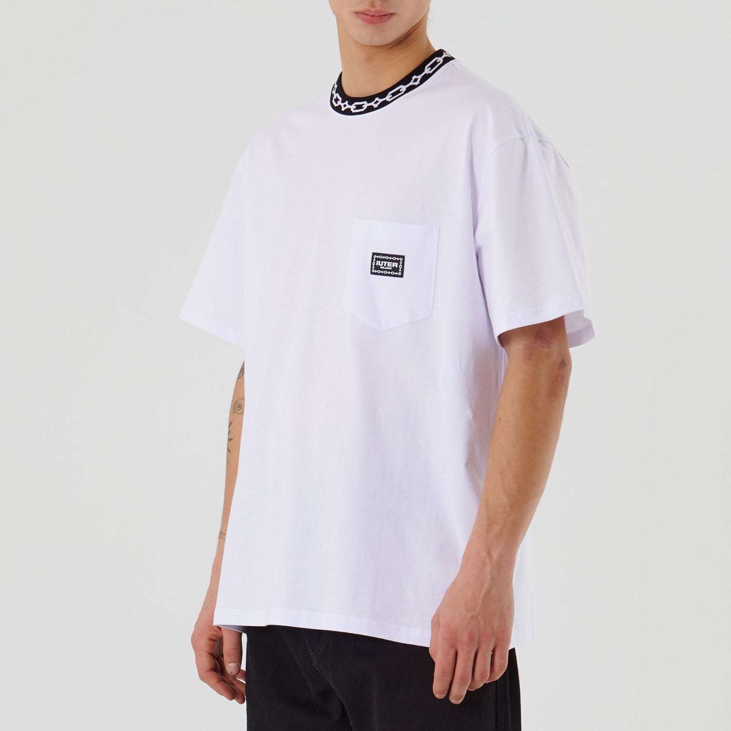 CHAIN POCKET TEE WHITE
