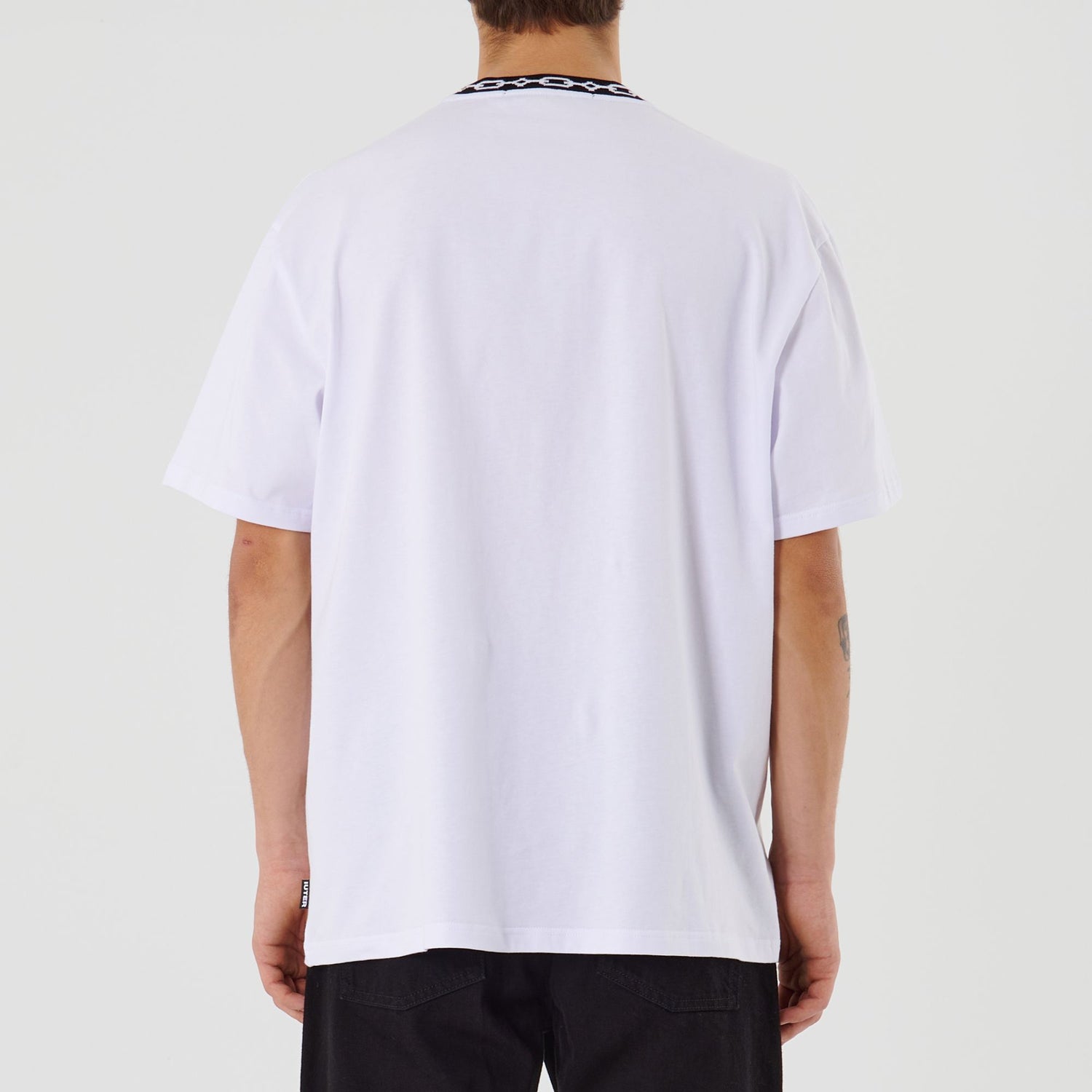 CHAIN POCKET TEE WHITE