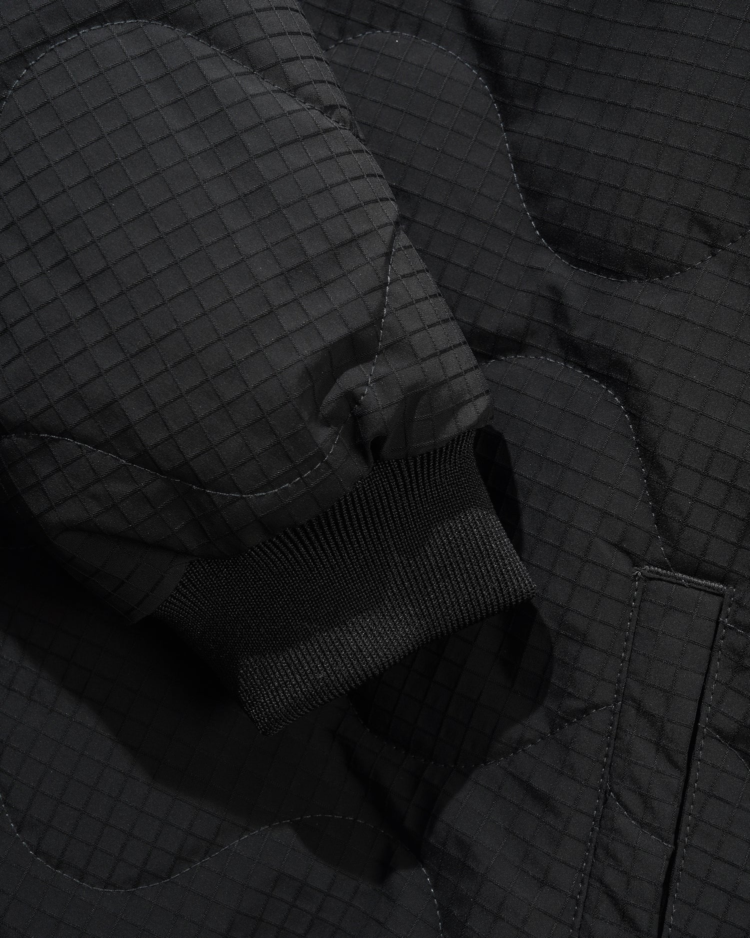 ROACH BOMBER JACKET BLACK