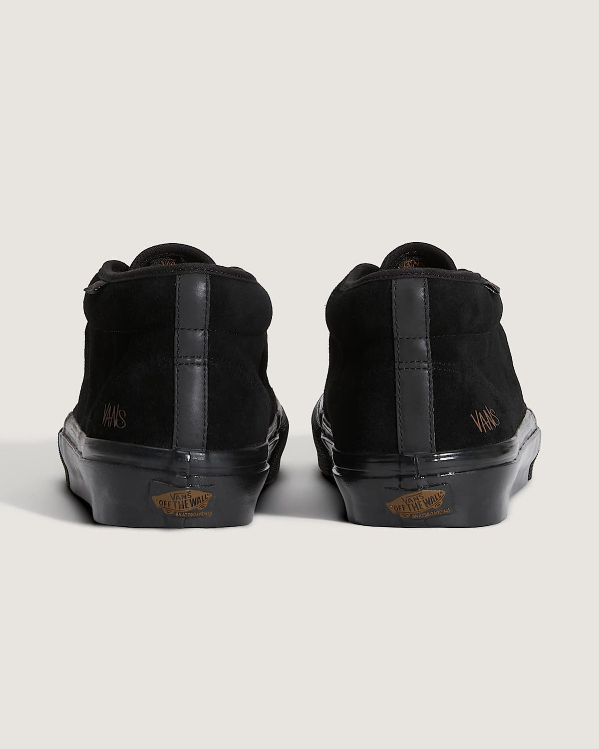 SKATE CHUKKA ATIBA BLACK / BLACK