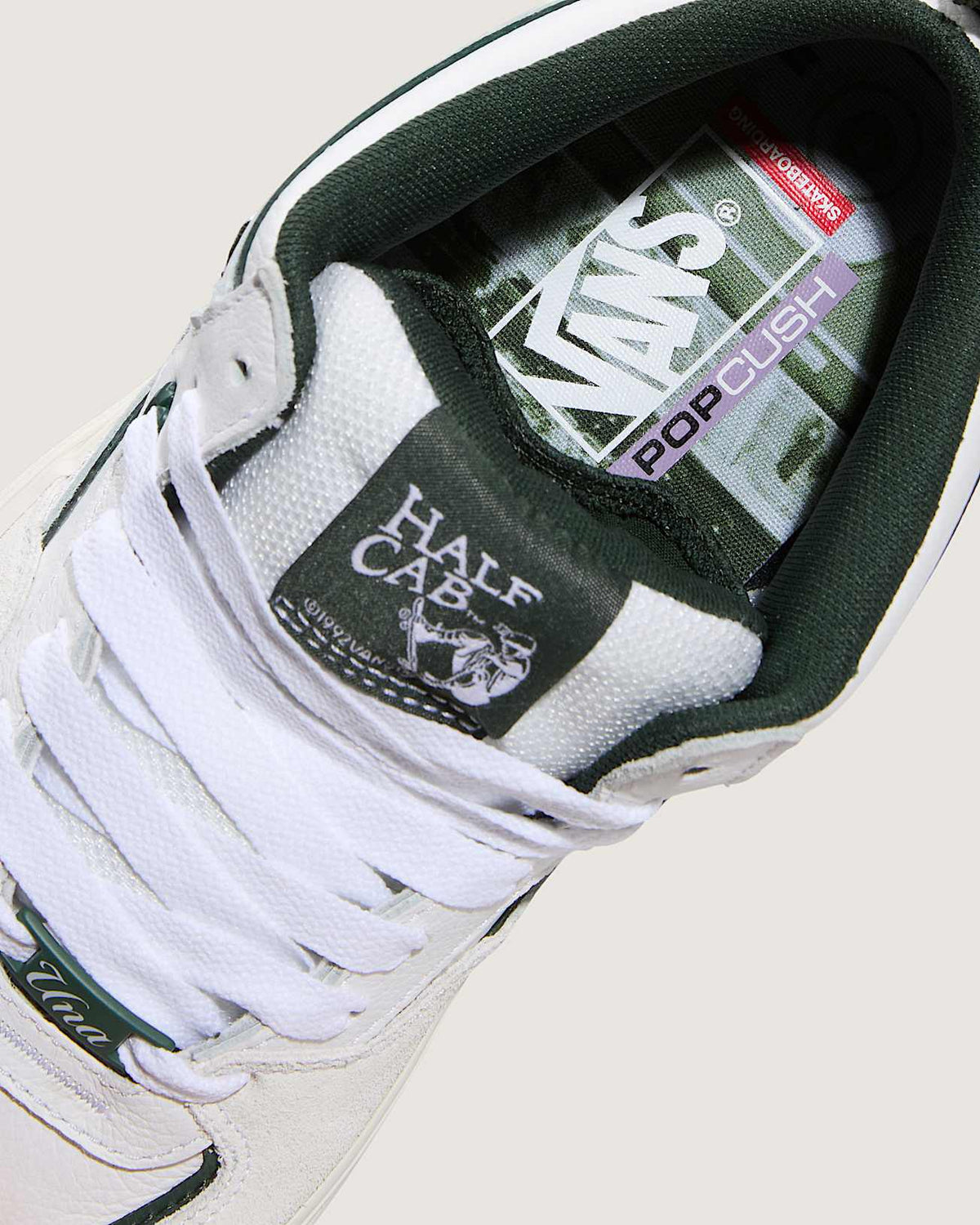 SKATE HALF CAB WAFFLECUP UNA FARRER