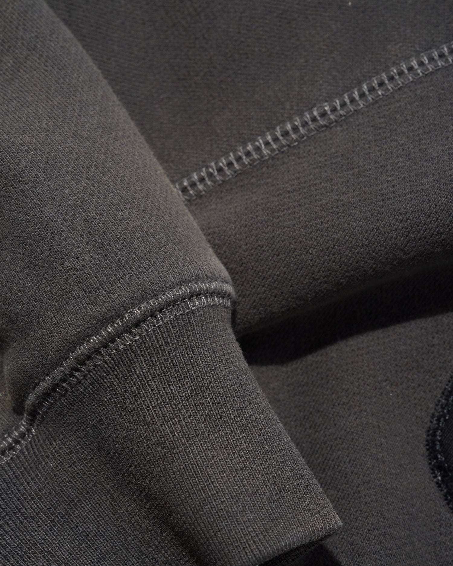 STRETCH ZIP-THRU HOOD WASHED BLACK