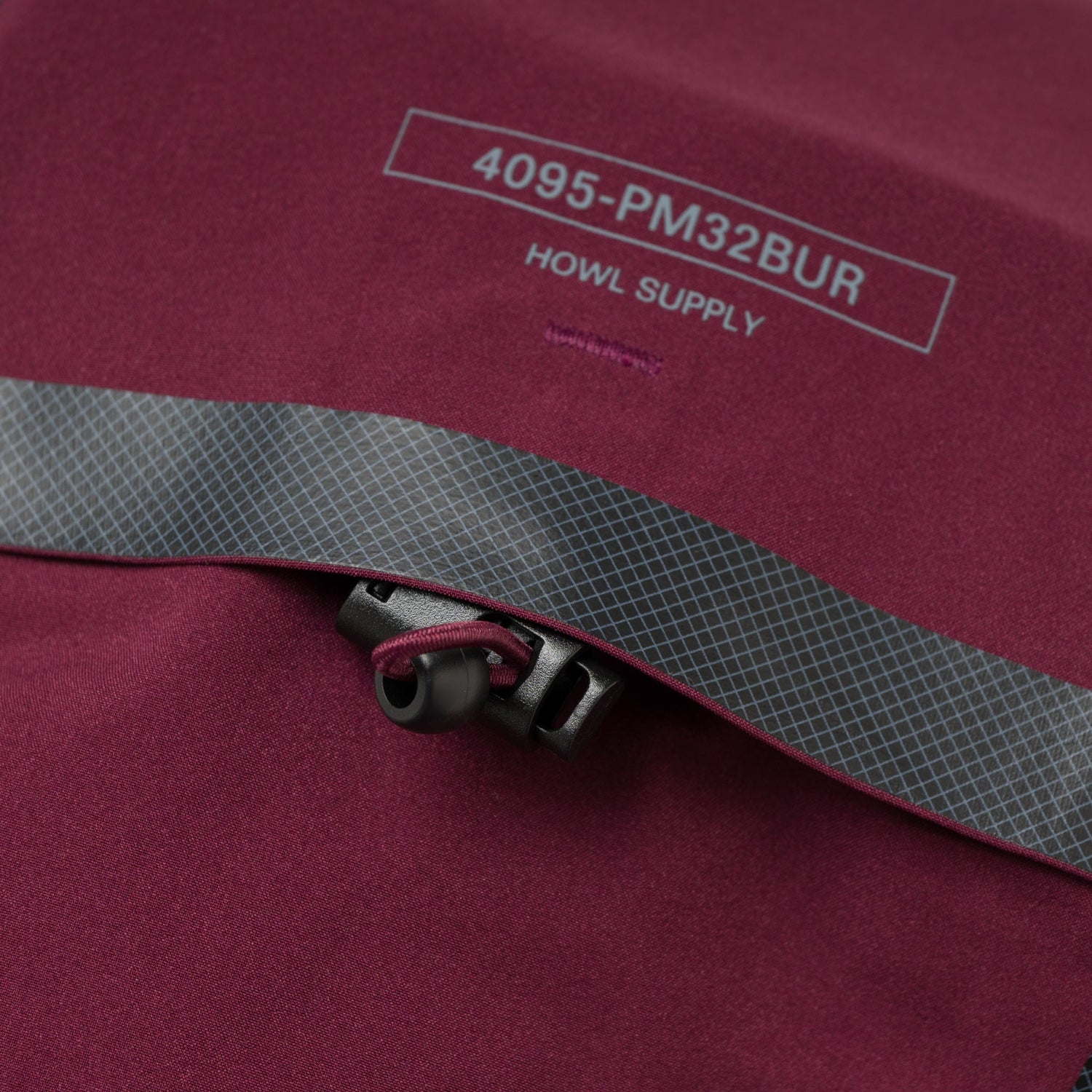 TAPED JACKET BURGUNDY