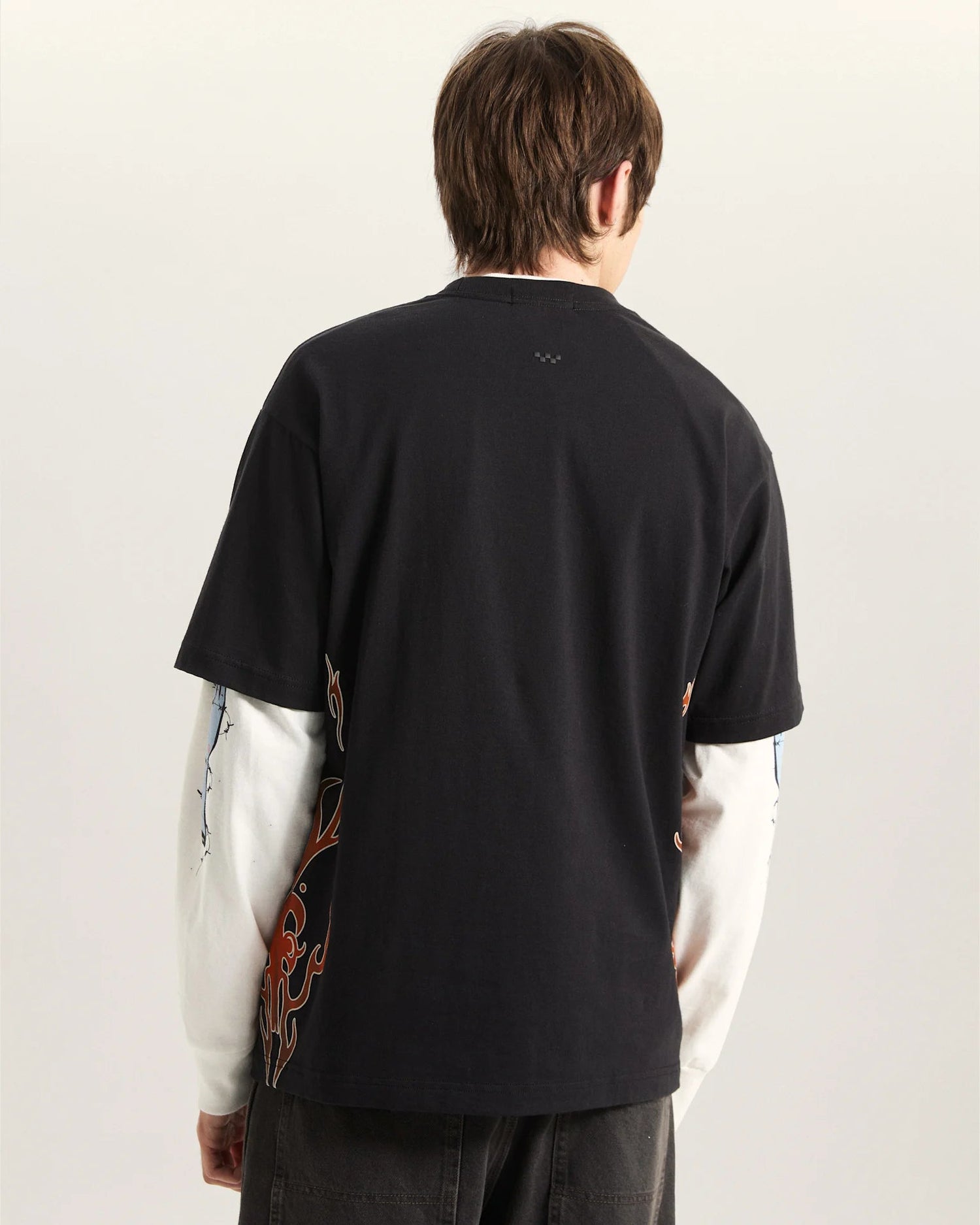 LX DAYANA SIDE TRIBAL SS TEE BLACK