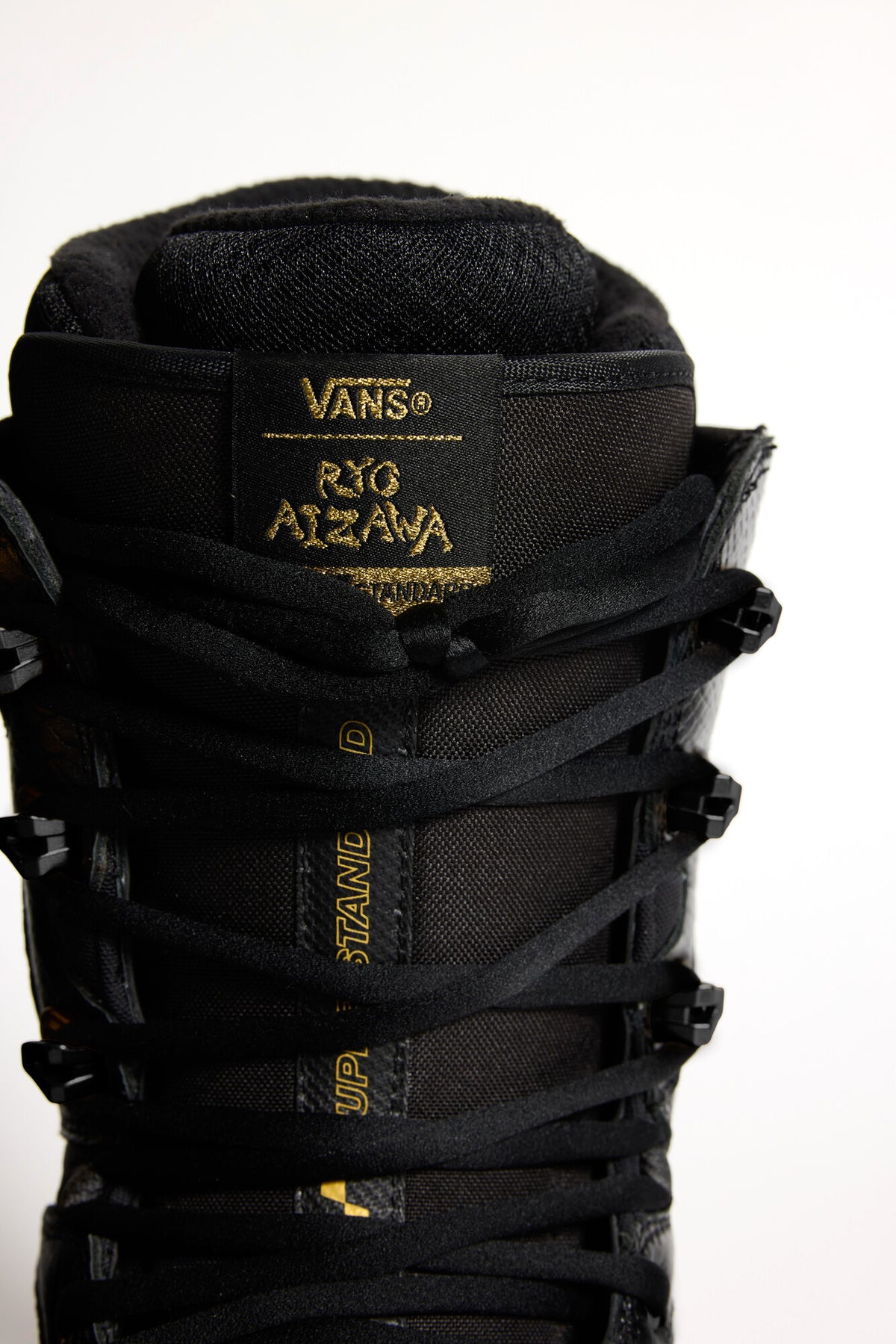 SUPER STANDARD RYAZ BLACK SNAKE