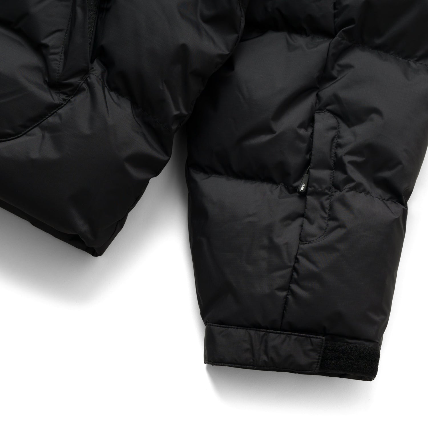 PUFFY JACKET BLACK