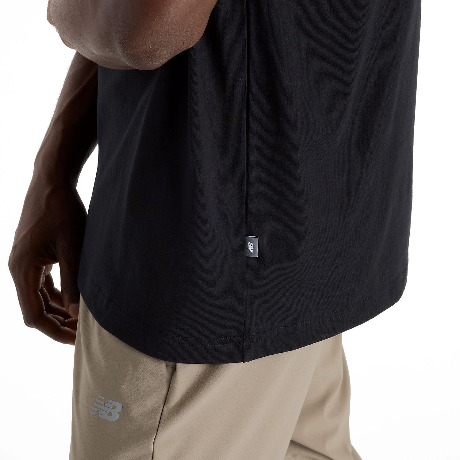 ATHLETICS LOGO TEE BLACK
